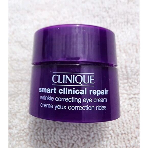 Clinique Smart Clinical Repair Wrinkle Correcting Eye Cream 0.5 oz / 15ML NEW - Picture 1 of 3